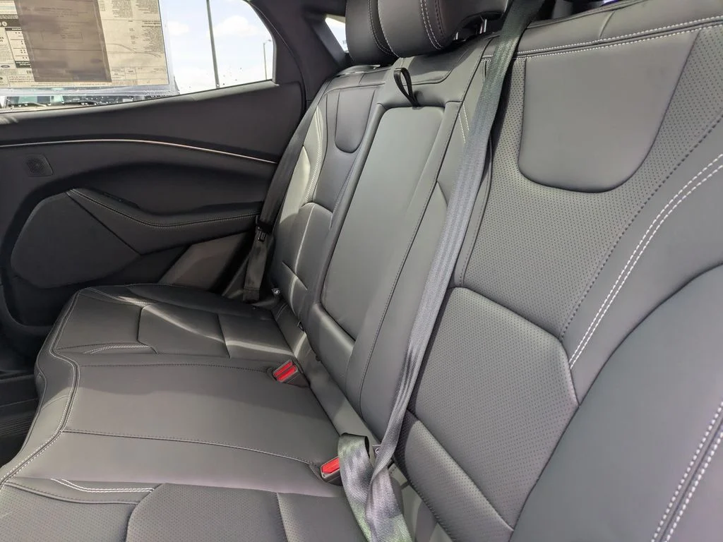 New 2026 Star White Metallic Tri-coat Ford Premium image 13
