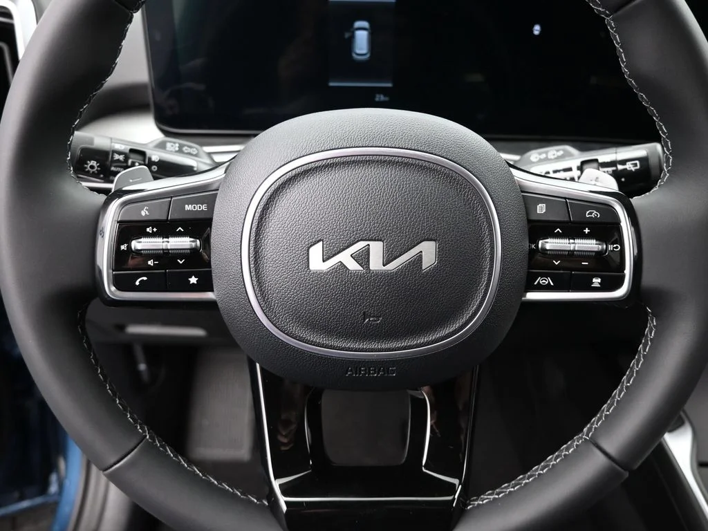 Used 2025 Blue Kia EX image 20