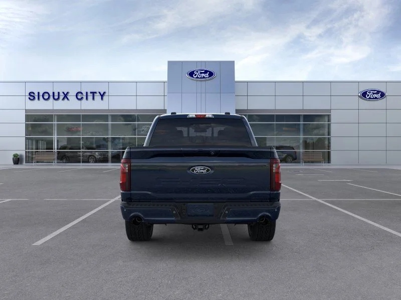 New 2026 Blue Ford XLT image 5