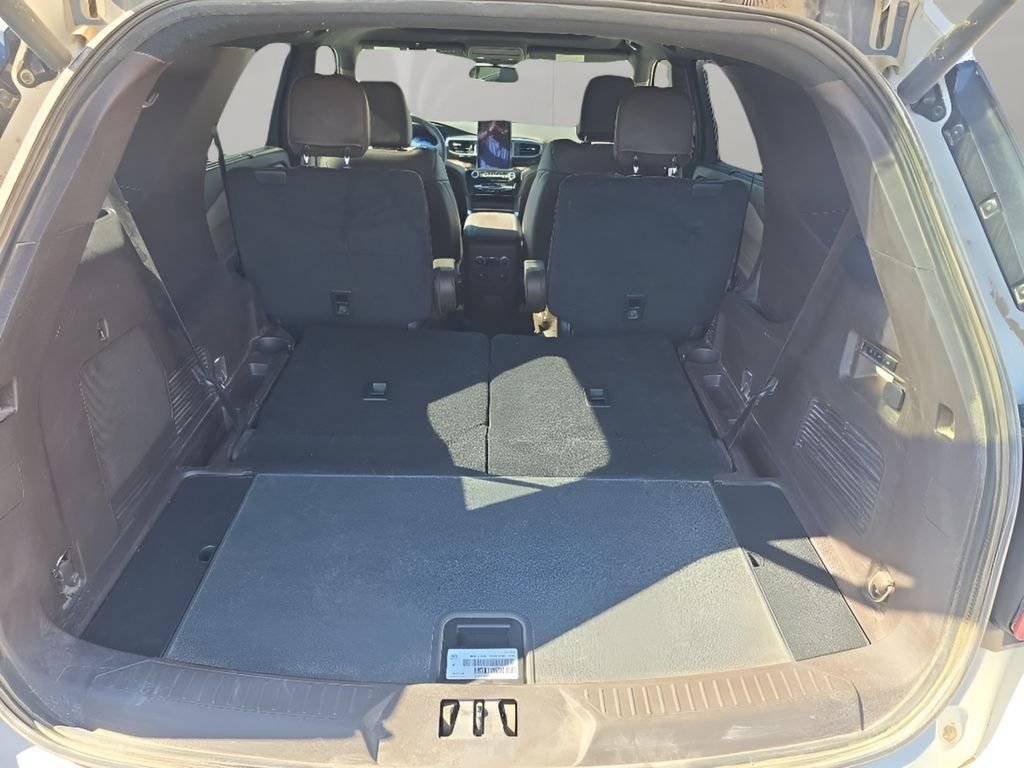 Used 2023 White Ford King Ranch image 9