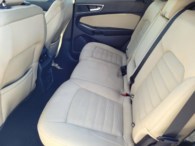 Used 2019 White Ford SEL image 12