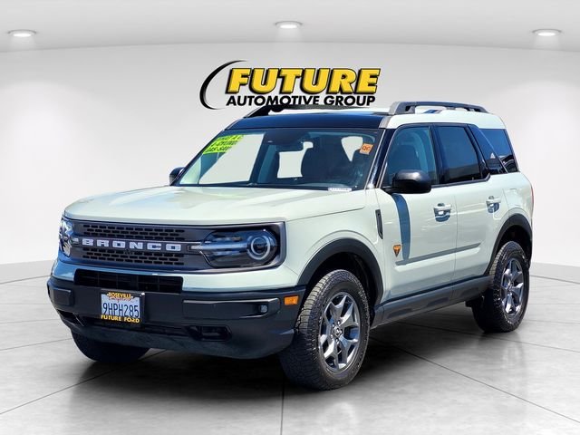 Used 2023 Green Ford Badlands image 8