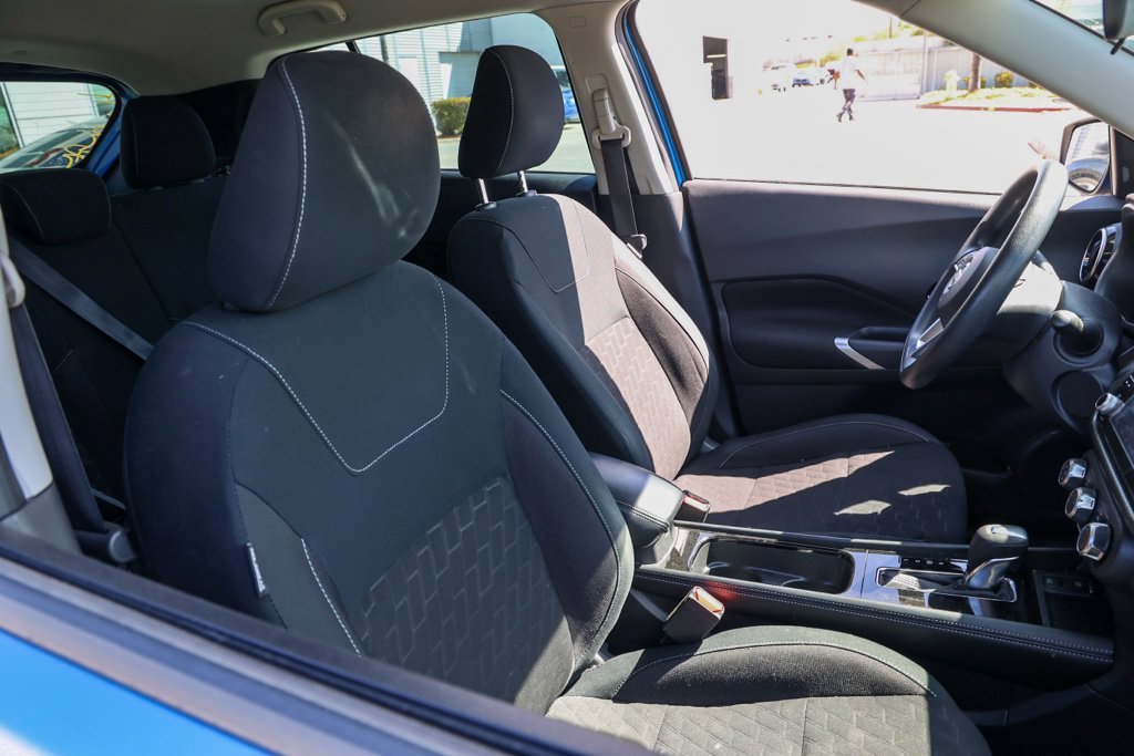 Used 2024 Blue Nissan SV image 21