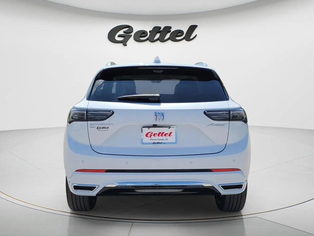 New 2026 Iridescent White Tricoat Buick Avenir image 5
