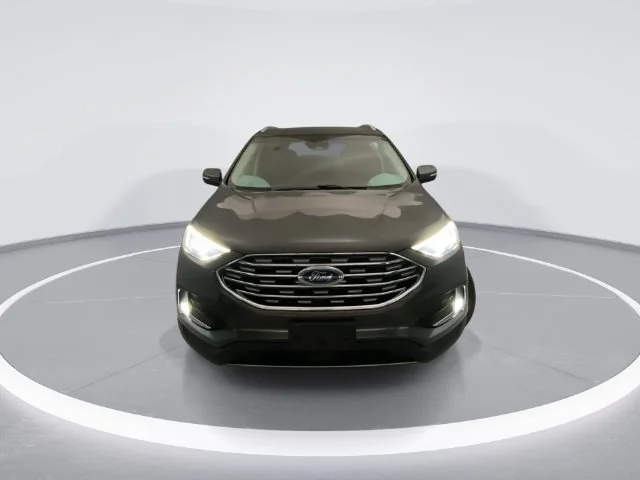 Used 2020 Gray Ford SEL image 7