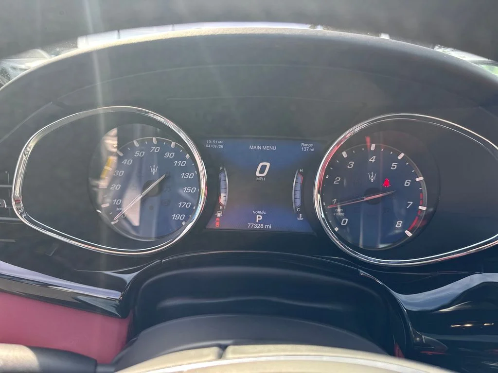 Used 2019  Maserati S GranLusso image 23