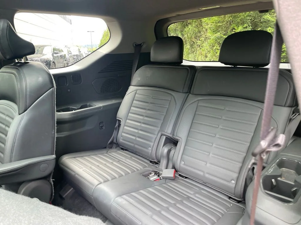 Certified Used 2024 Pebble Gray Kia Land image 24