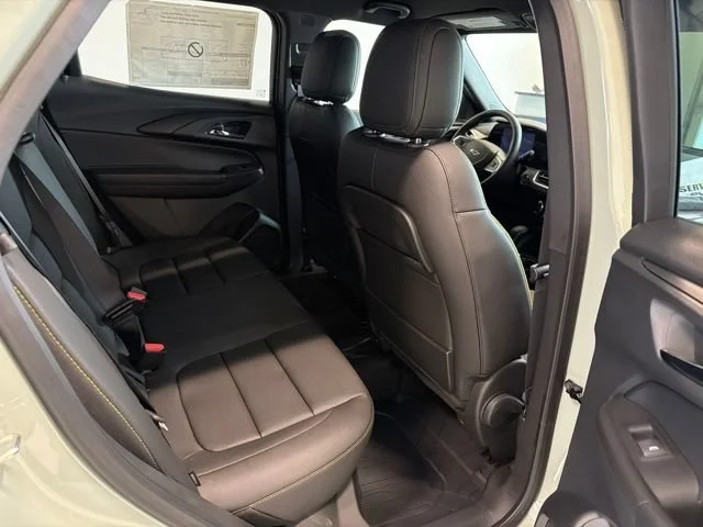 New 2026 Cacti Green Chevrolet ACTIV image 29
