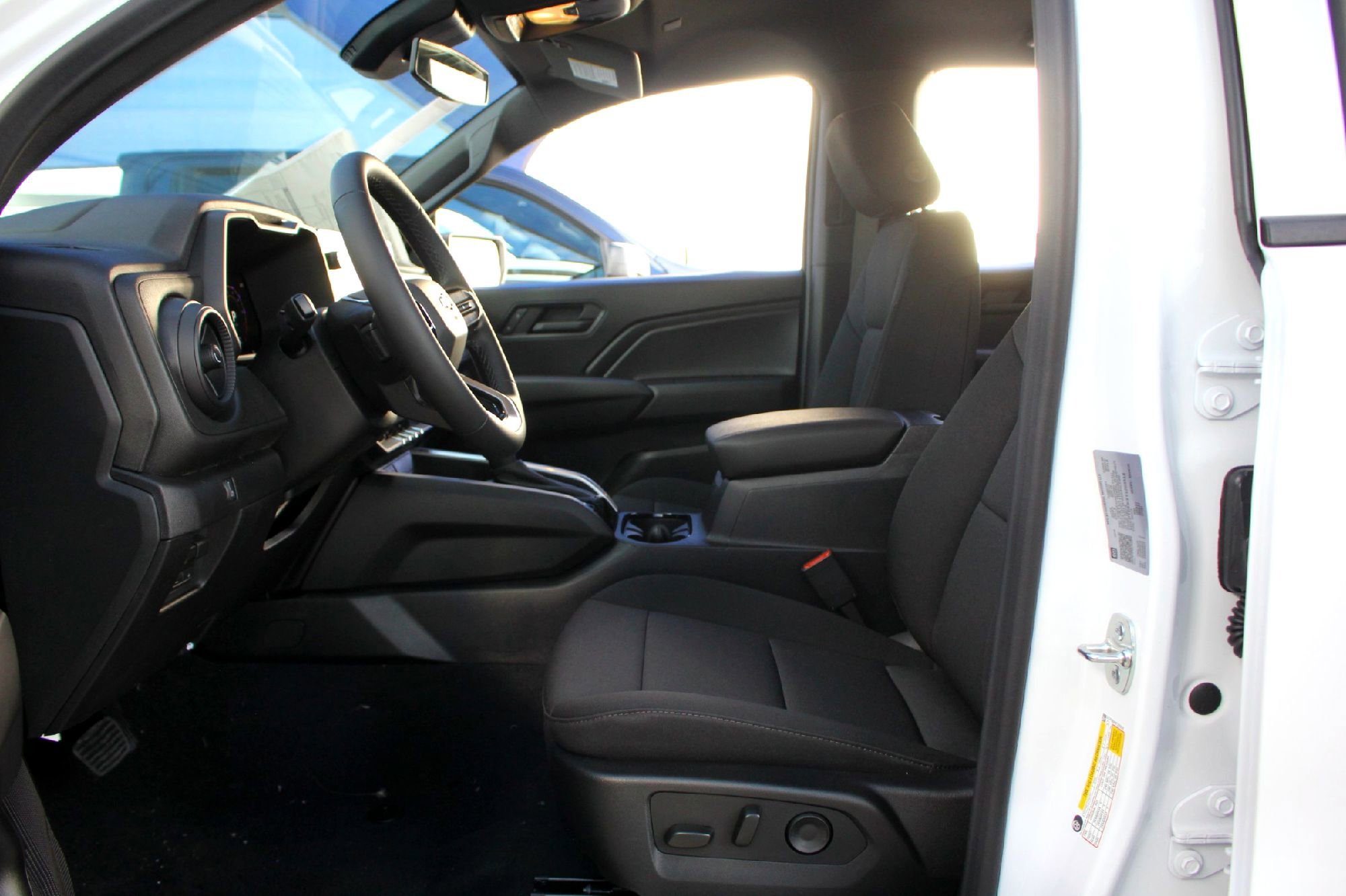 2026 Chevrolet Colorado Work Truck - Photo 7