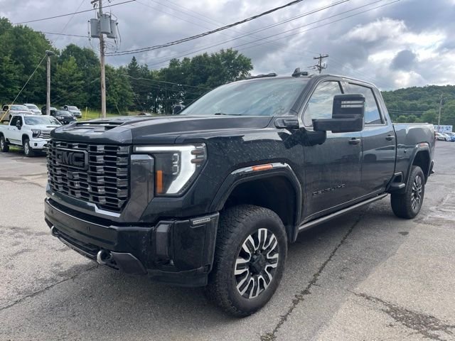 Used 2024  GMC Denali Ultimate image 10