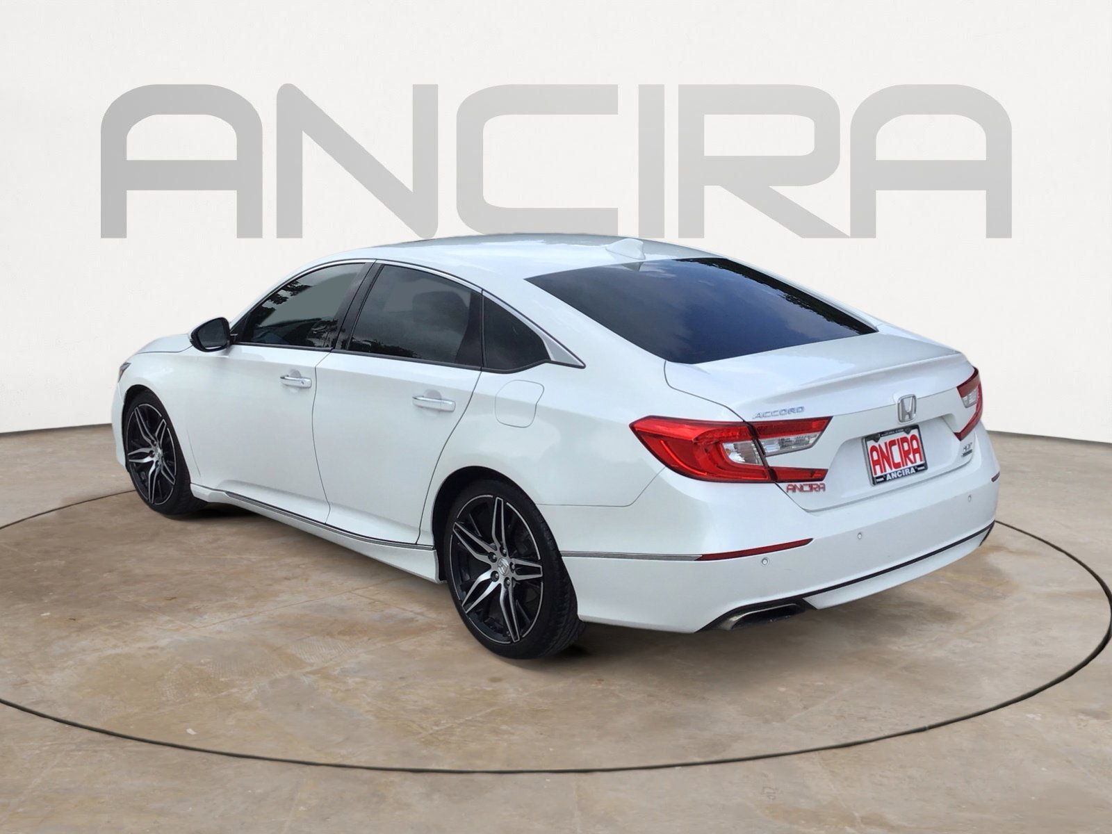 Used 2021 White Honda Touring image 8