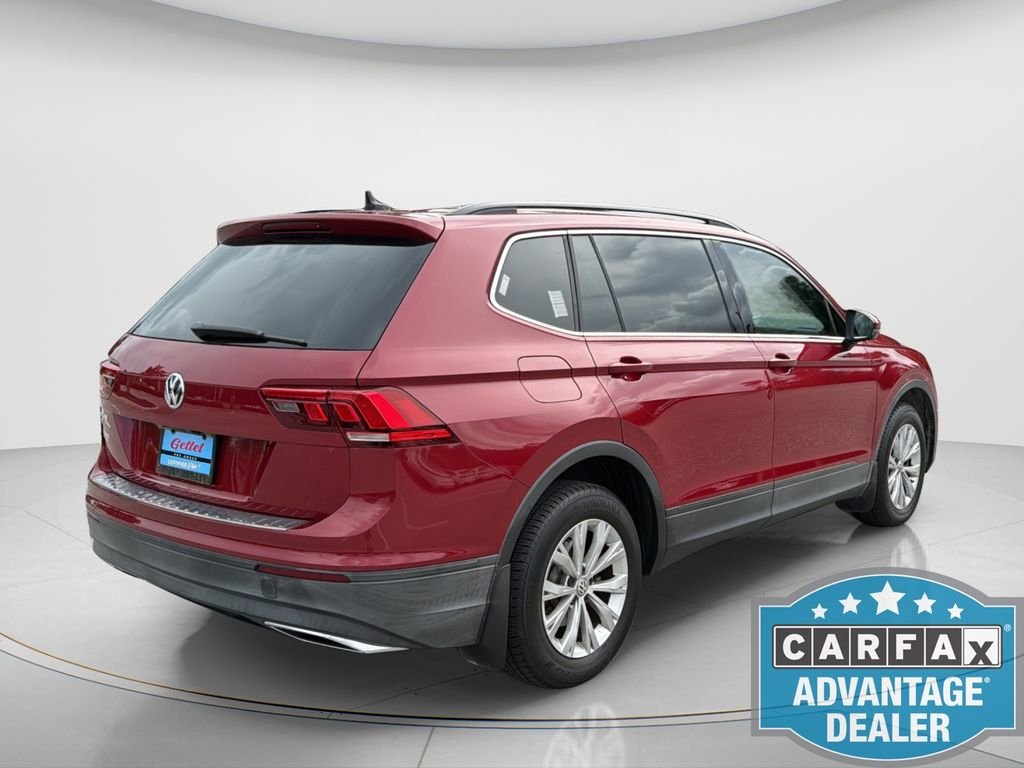 Used 2019 Red Volkswagen 2.0T SE image 5