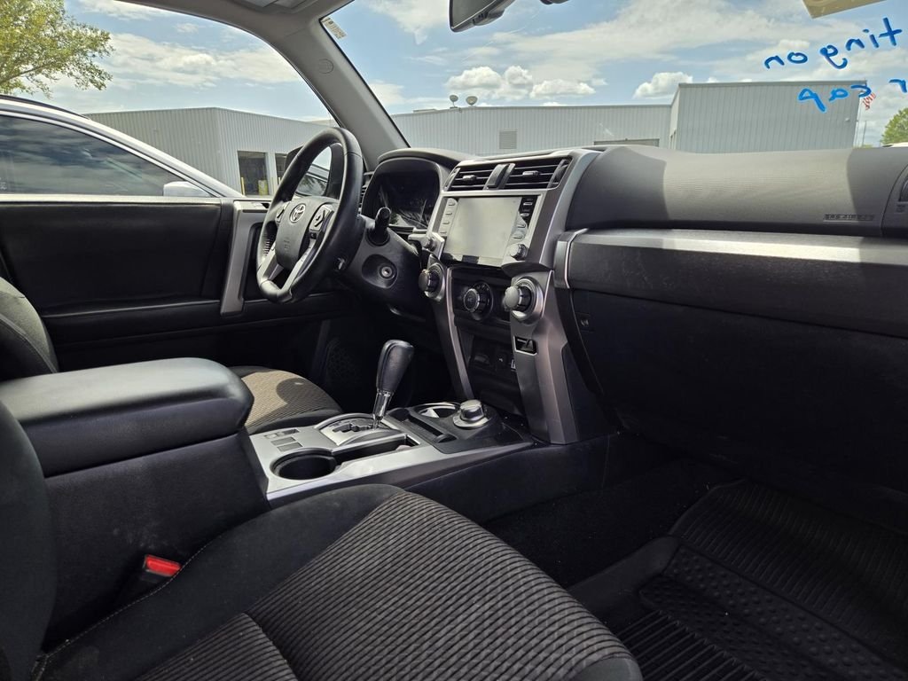 Used 2021 Green Toyota Trail image 4