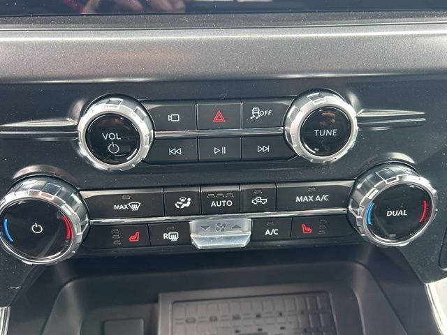 New 2026 Silver Ford XLT image 23