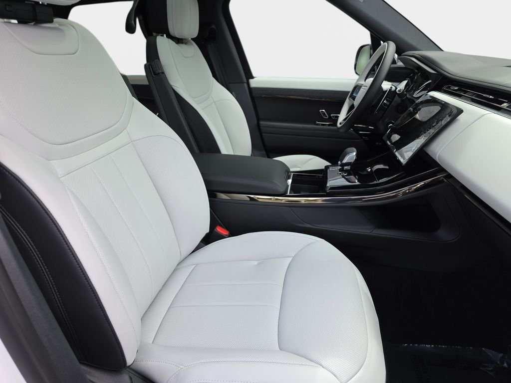 New 2026 Beige Land Rover Dynamic SE image 10