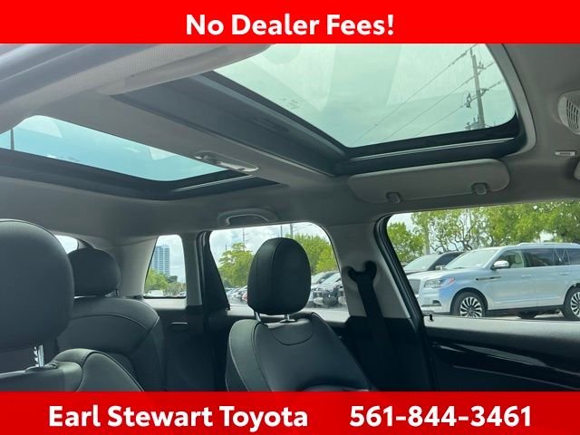 Used 2023 Gray MINI Signature image 35