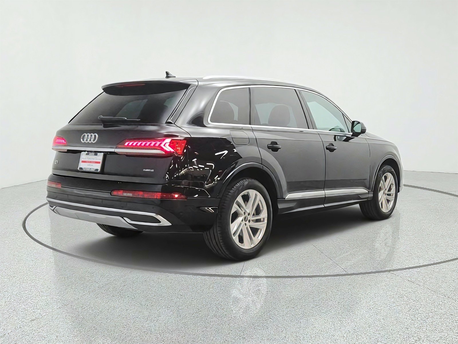 Used 2023 Mythos Black Metallic Audi Premium image 5