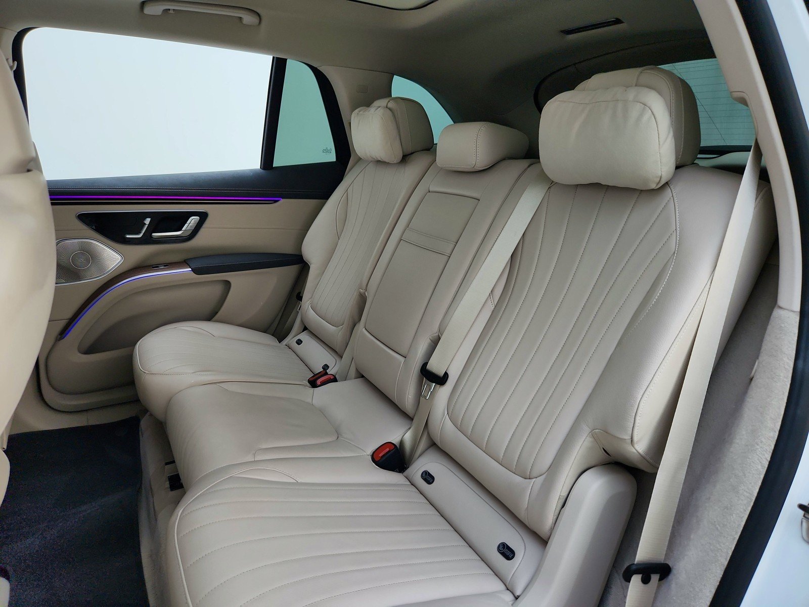 Certified Used 2023 Polar White Mercedes-Benz EQS 450+ image 27