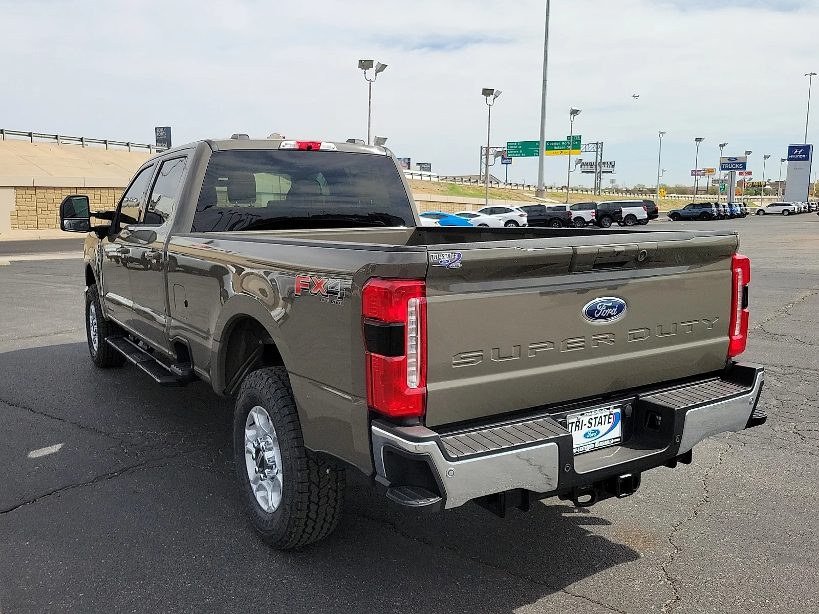 New 2026 Marsh Gray Ford F-250&reg; XLT image 3