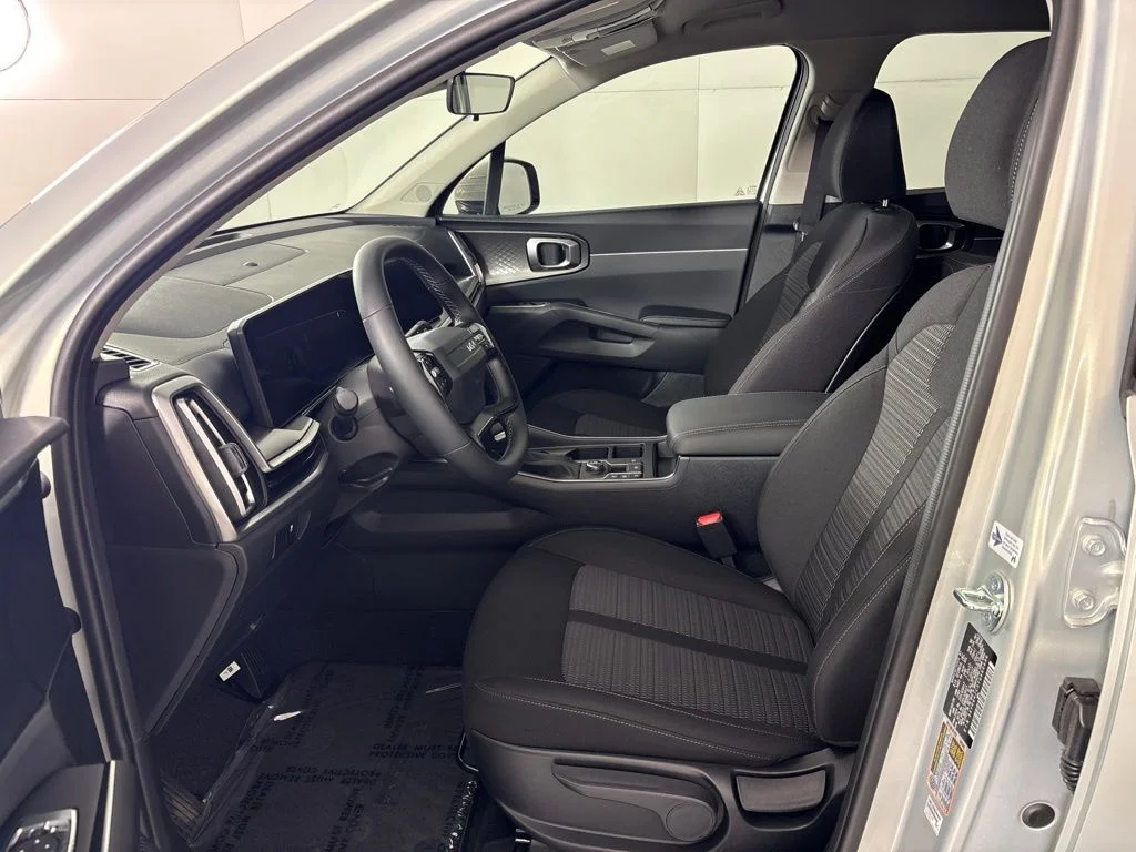 New 2026 Ivory Silver Kia LX image 26