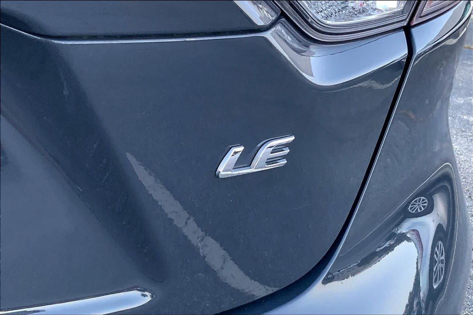 Used 2025 Underground Toyota LE image 9