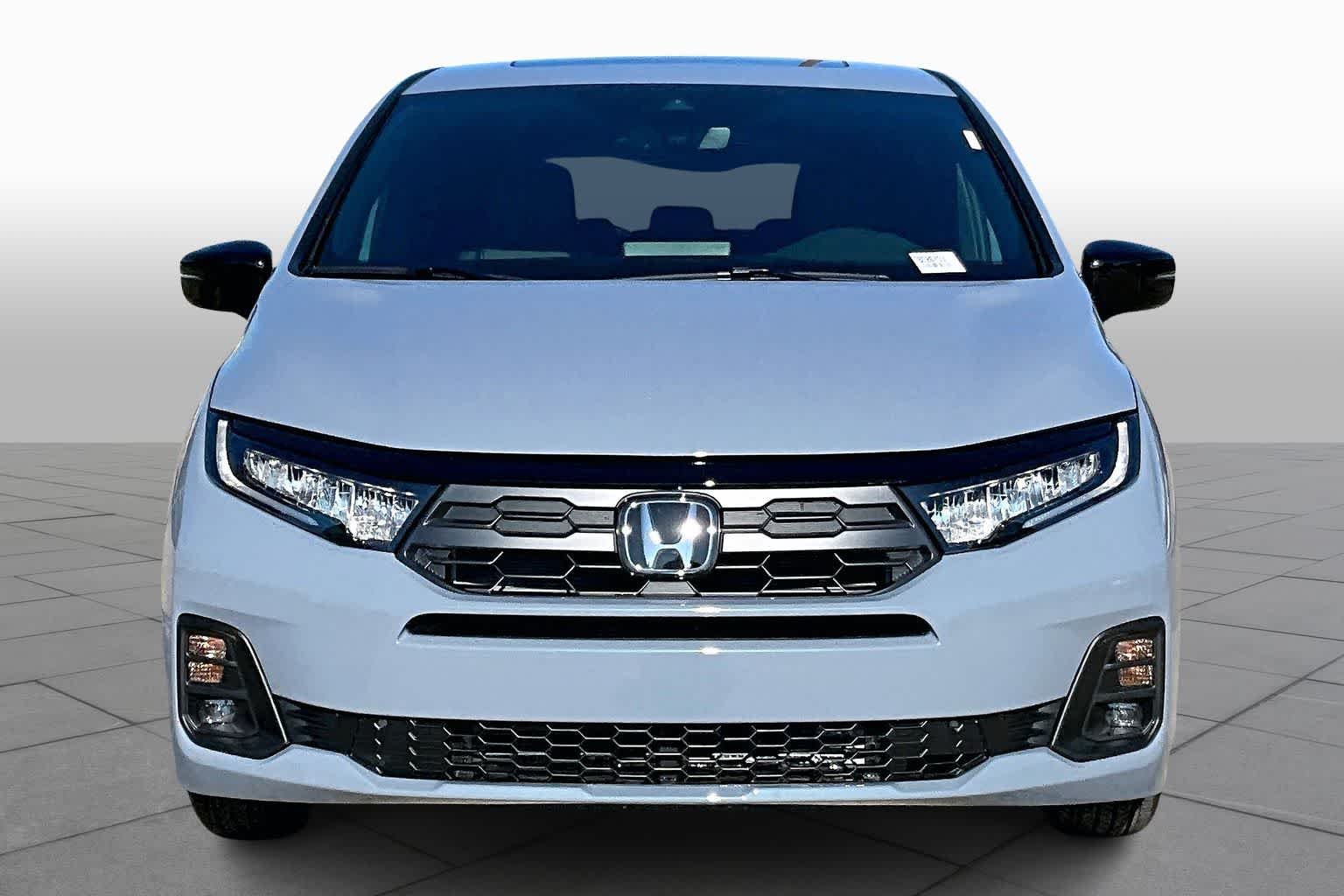 New 2026 Sonic Gray Pearl Honda Sport-L image 3
