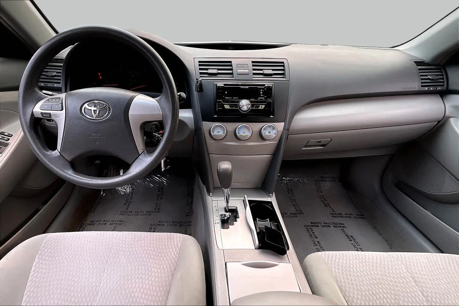 Used 2010 MAGNETIC GRAY MET. Toyota  image 14