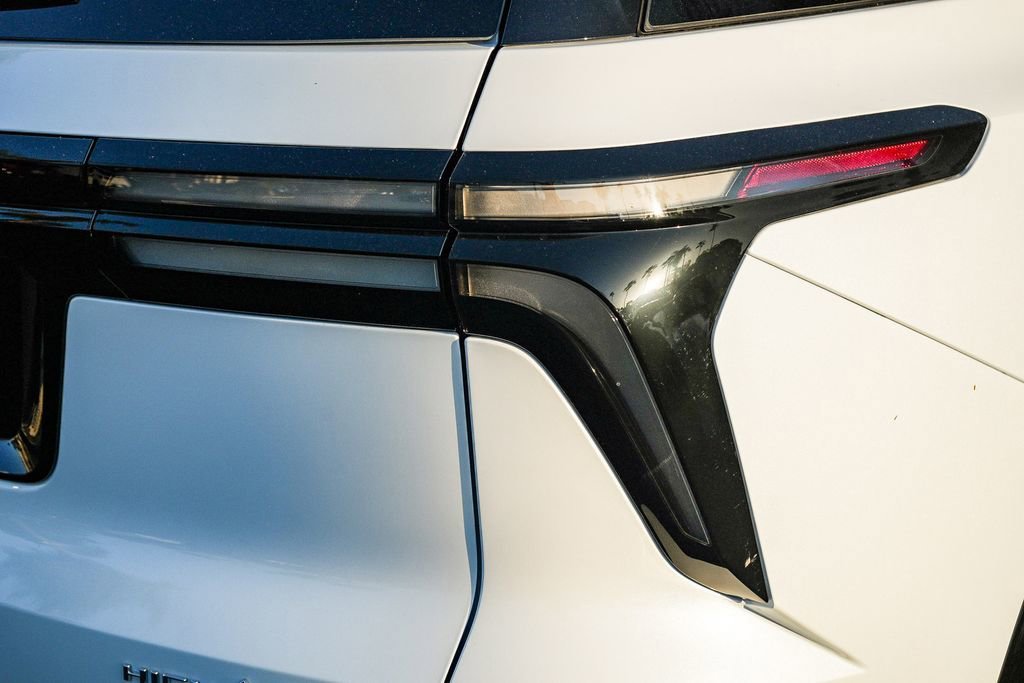 2026 Chevrolet Traverse High Country - Photo 7