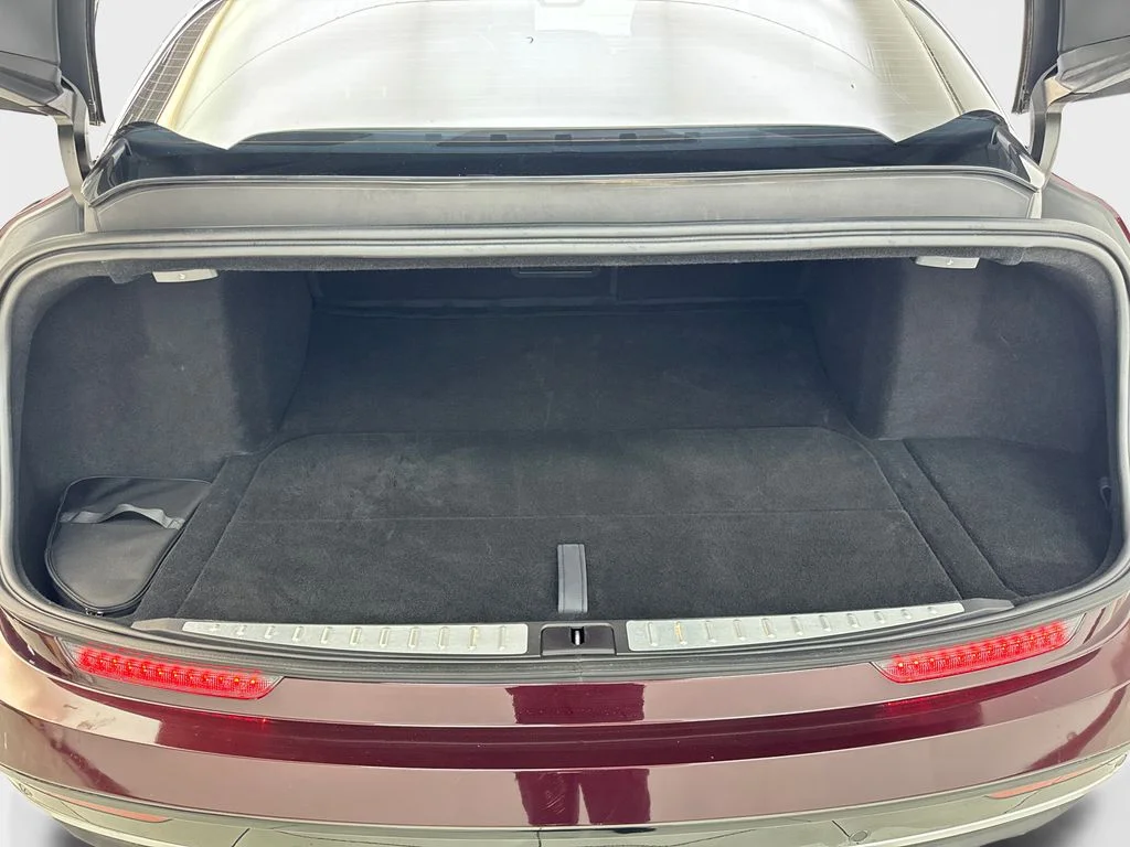 Used 2022 Red Lucid Grand Touring image 72