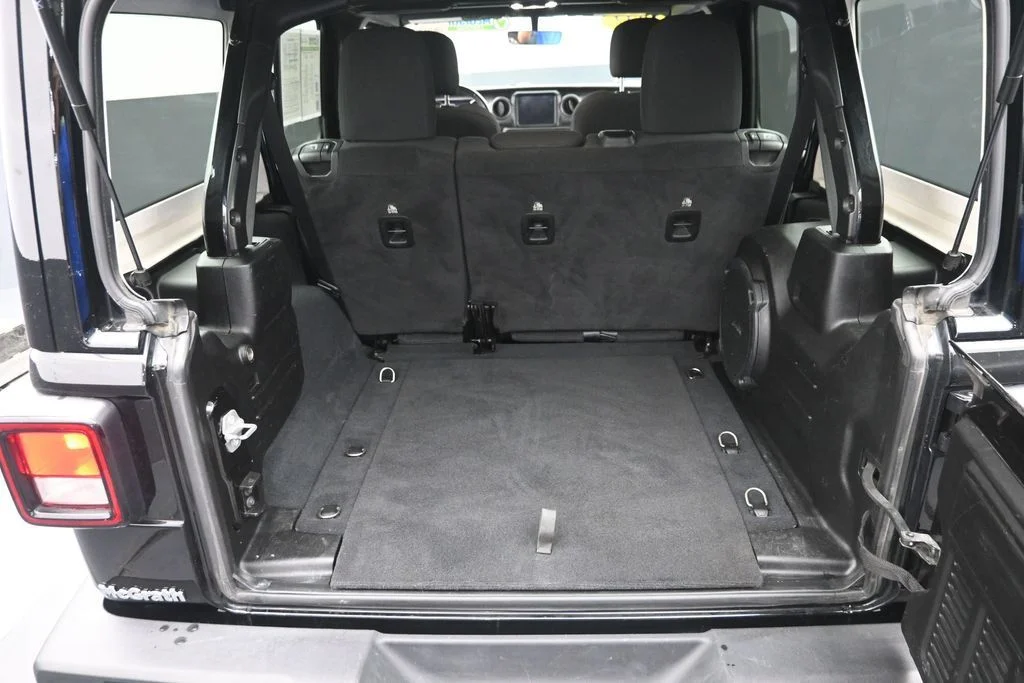 Used 2022 Black Jeep Unlimited Sport S image 12