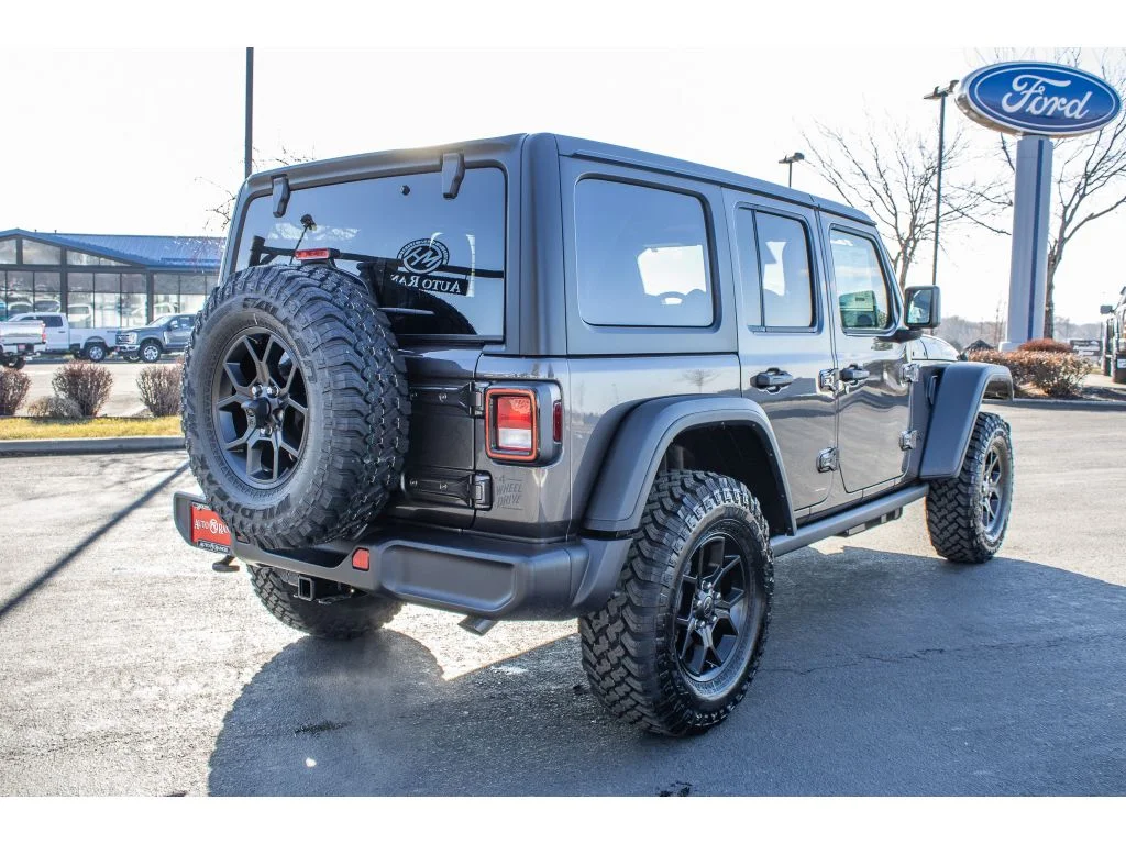 New 2026 Granite Crystal Metallic Clearcoat Jeep Willys image 8