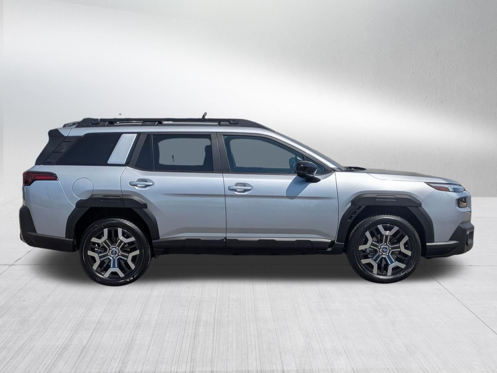 New 2026 ICE SILVER METALLIC Subaru Touring XT image 8