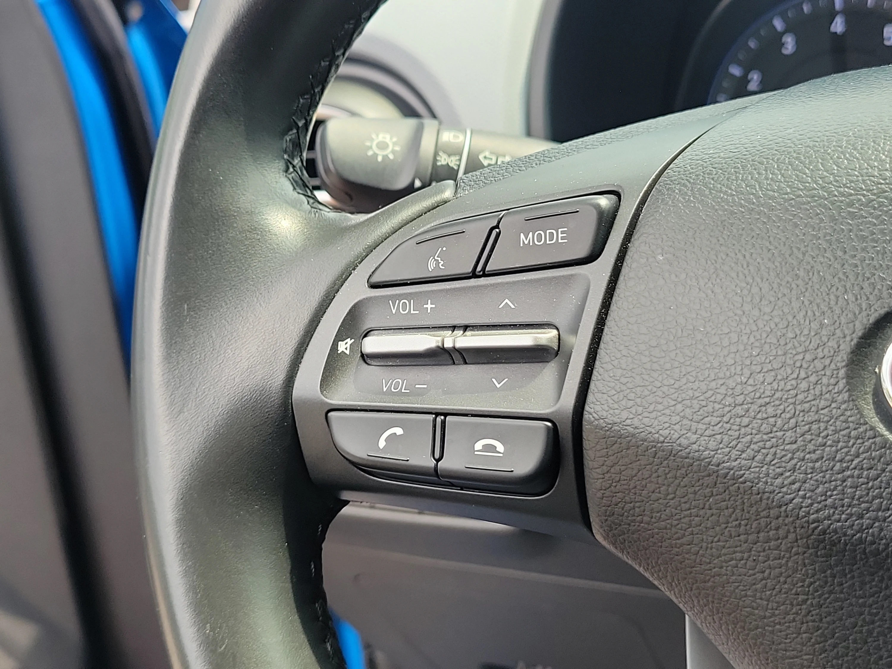 Used 2020 Surf Blue Hyundai SEL image 20
