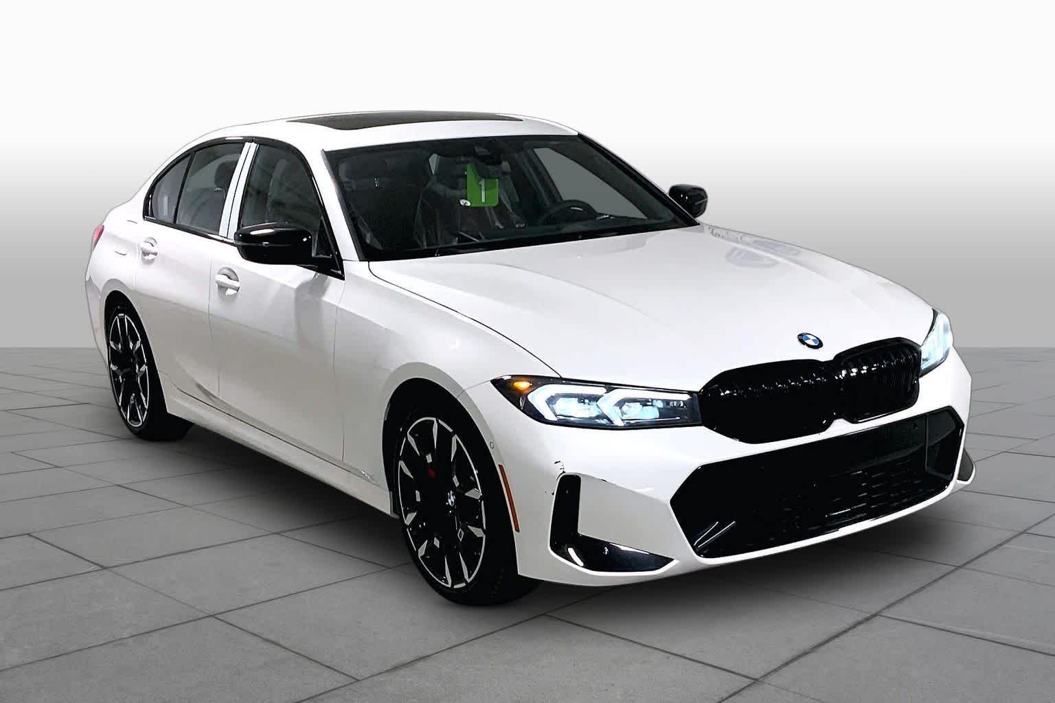 New 2026 Mineral White Metallic BMW 330i xDrive image 2