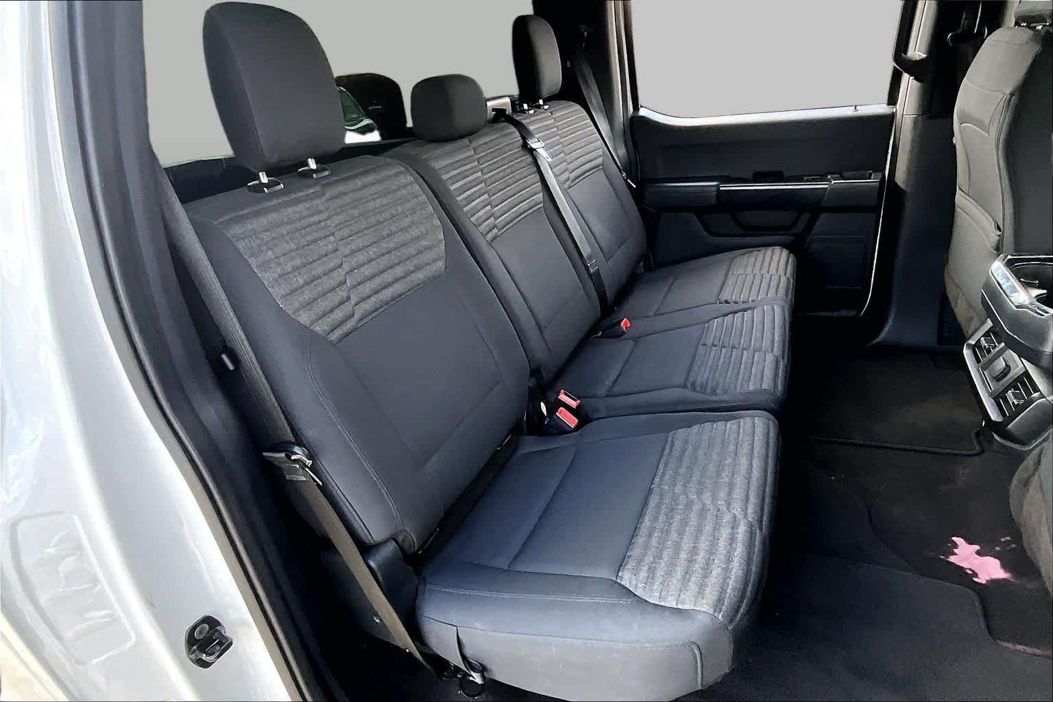 Used 2022 Oxford White Ford XL image 20
