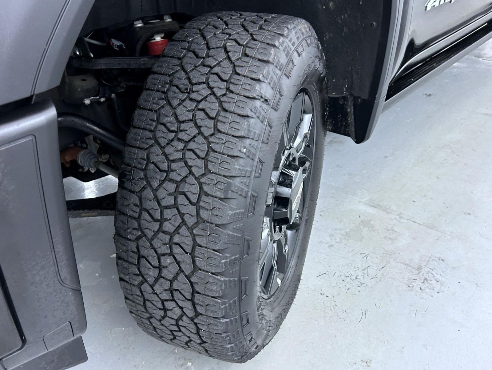 Used 2025 Black GMC AT4 image 26