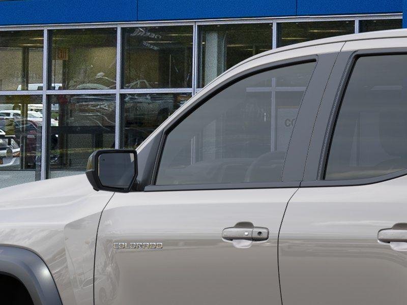 2026 Chevrolet Colorado ZR2 - Photo 12