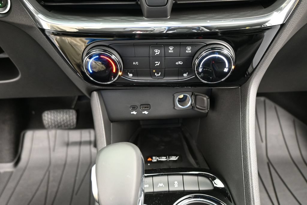 2026 Buick Encore GX Sport Touring - Photo 15