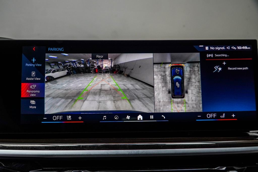 Used 2024 Blue BMW M60i image 34