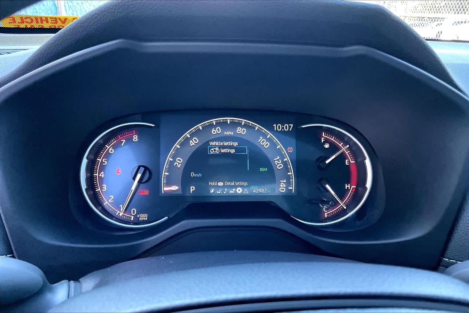 Used 2025 Midnight Black Metallic Toyota XLE image 26