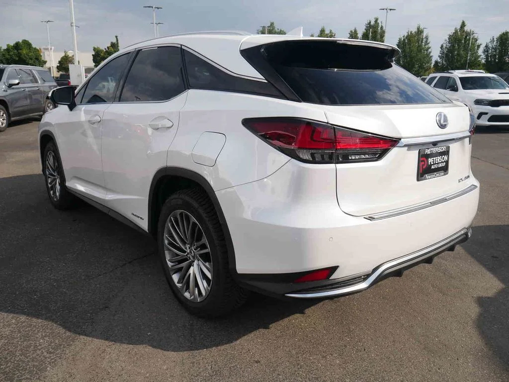 Used 2022 White Lexus 450h image 20