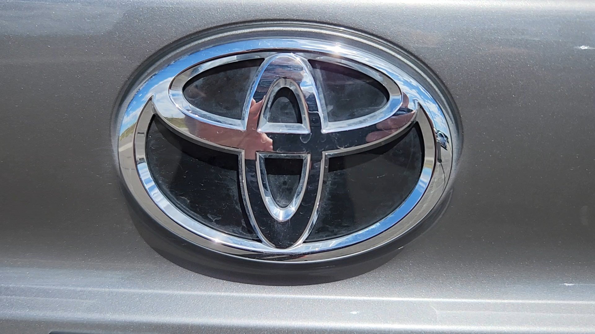 Certified Used 2026 Heavy Metal Toyota XLE image 22