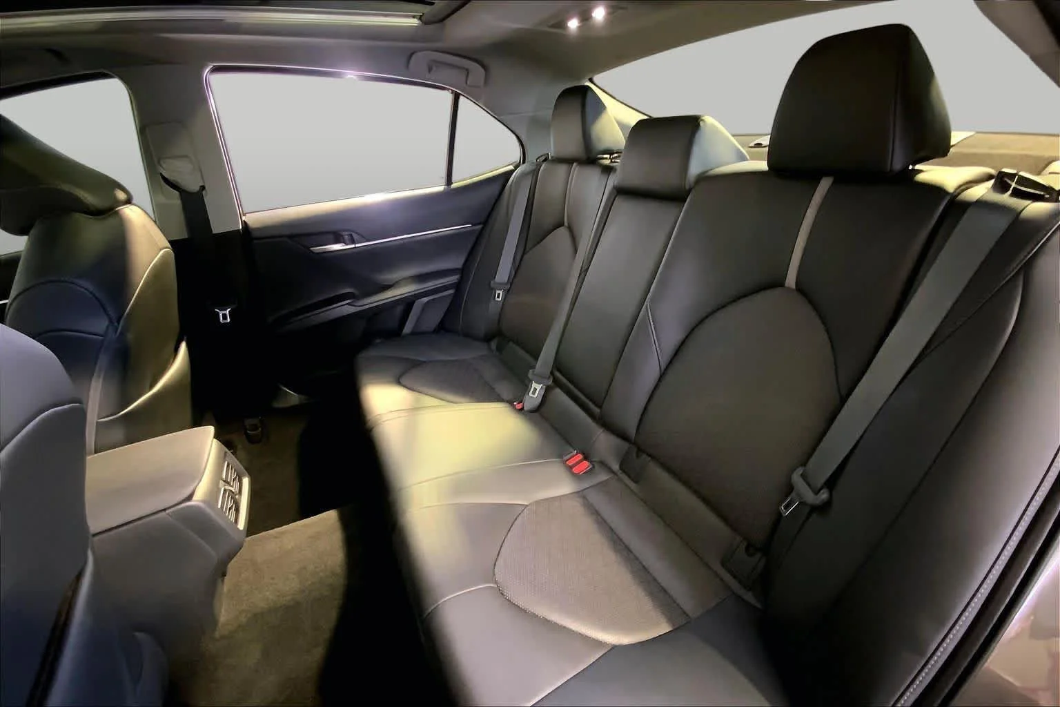 Used 2023 Predawn Gray Mica Toyota XSE image 21