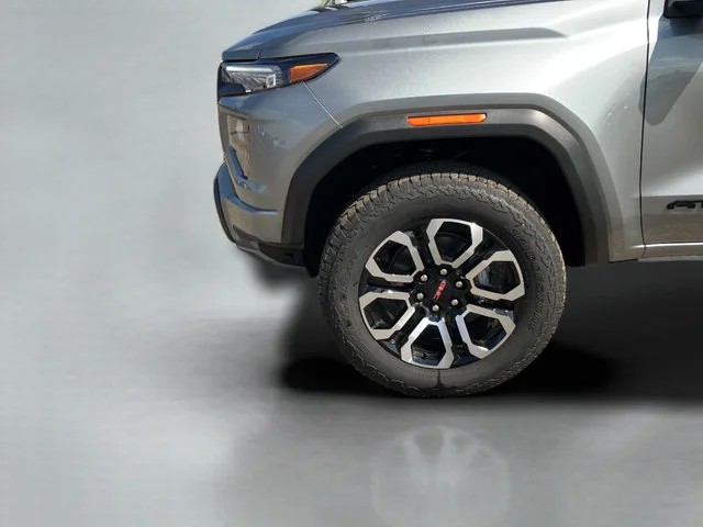 2026 GMC Canyon AT4 - Photo 32