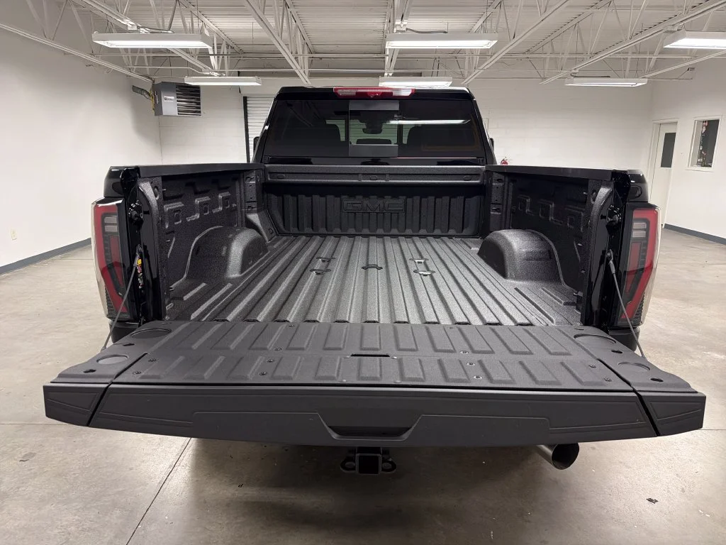 2026 GMC Sierra 2500HD AT4 - Photo 17
