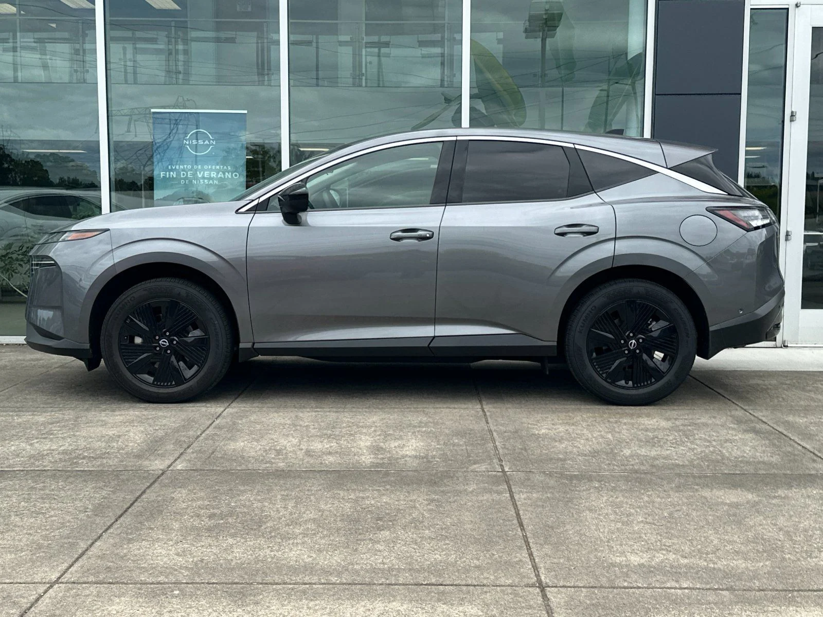 Used 2025 Gun Metallic Nissan SV image 6