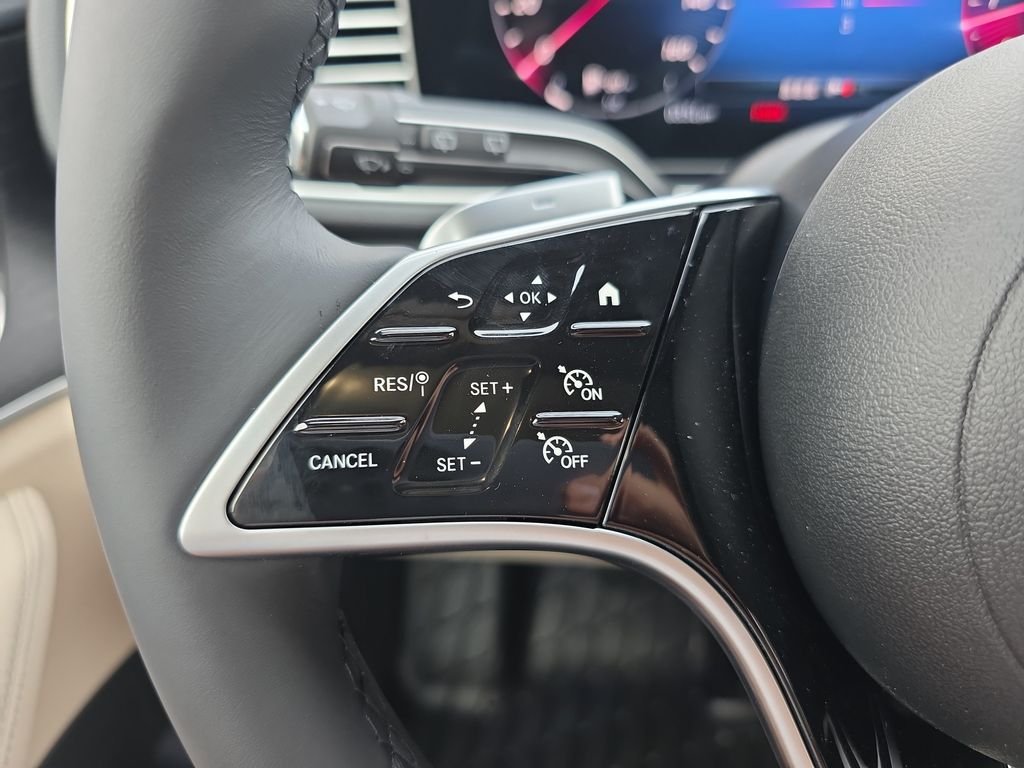 New 2026 Black Mercedes-Benz GLE 450 image 21