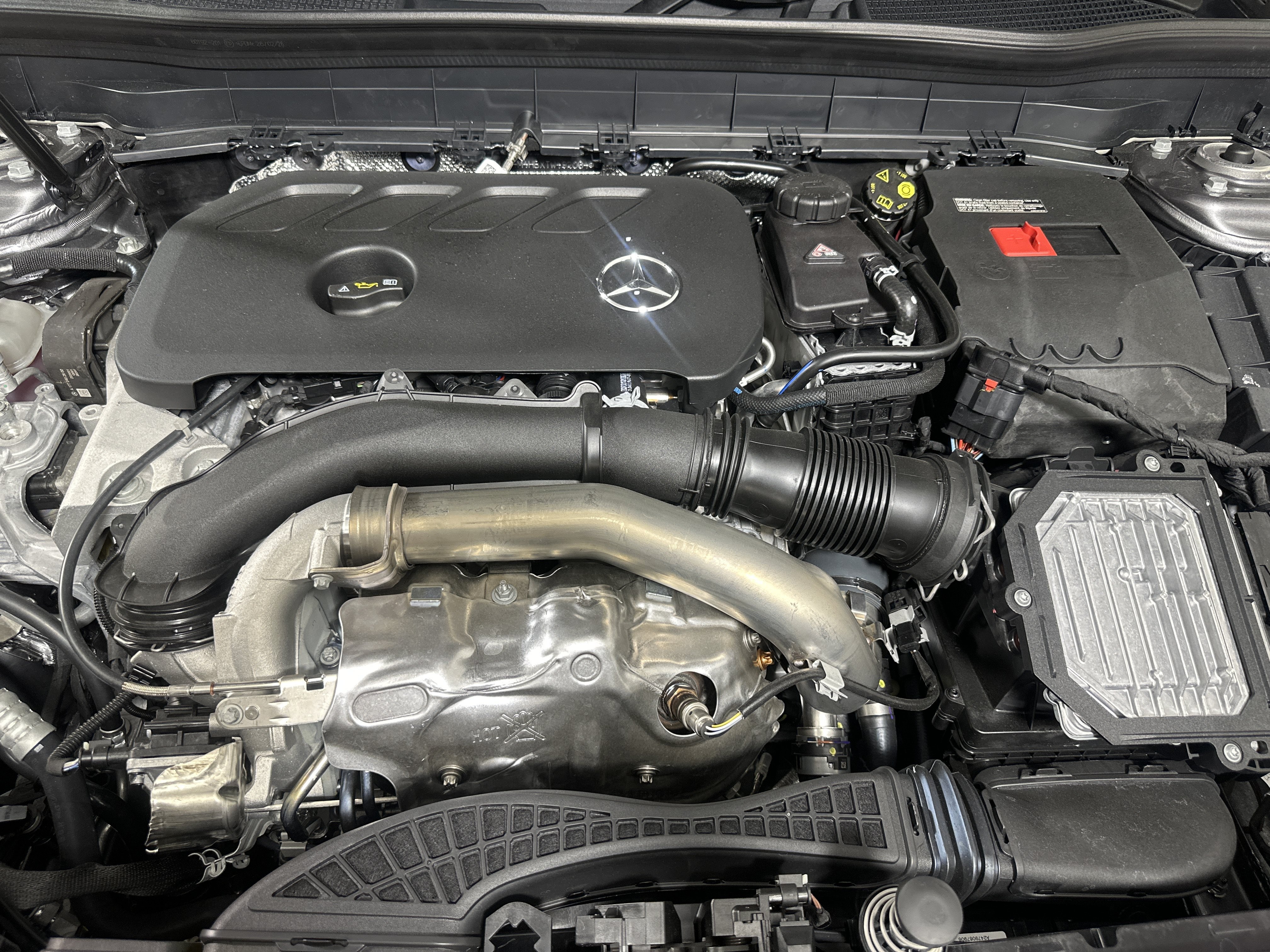 New 2026 Mountain Grey Metallic Mercedes-Benz GLB 250 image 51
