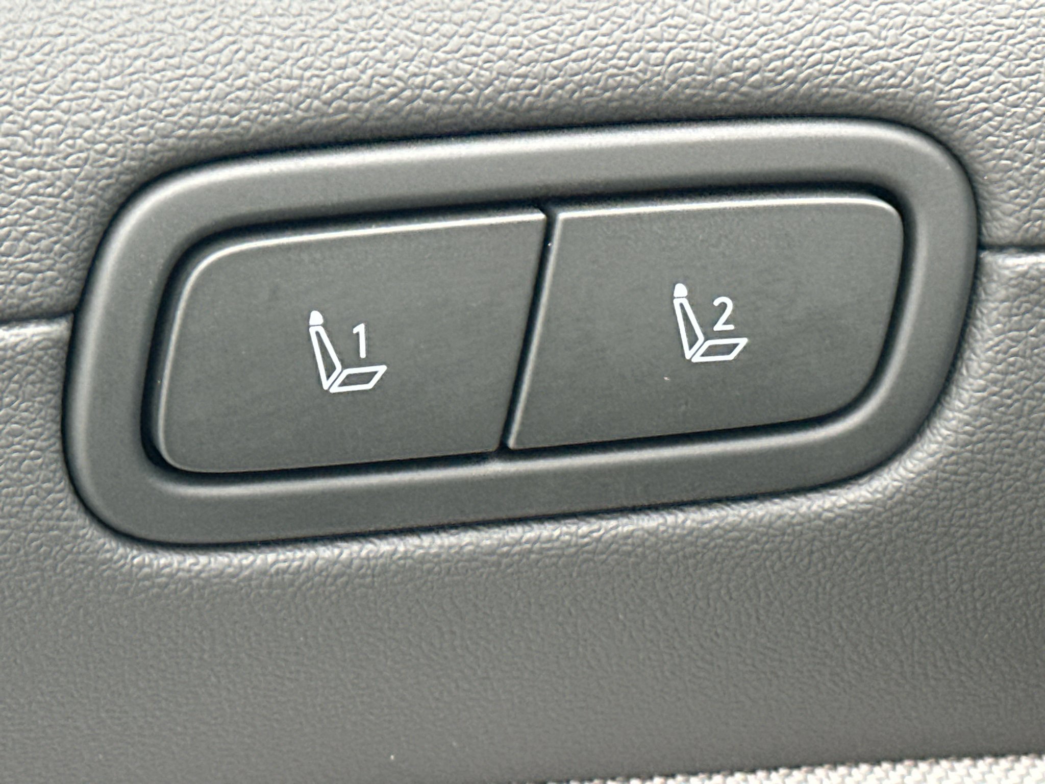 2026 Hyundai Tucson Limited - Photo 16