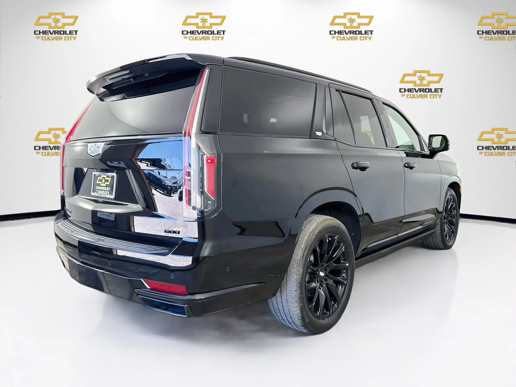 Used 2022 Black Raven Cadillac Sport image 8